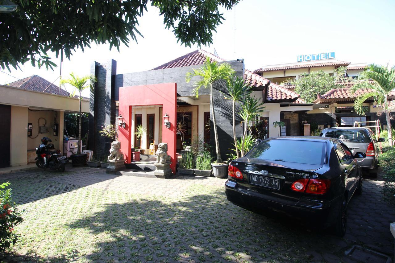 Reddoorz Plus Near Tugu Jogja 2 ジョグジャカルタ エクステリア 写真